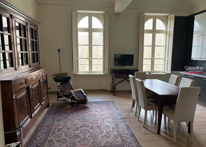 Favorita Apartment Bra